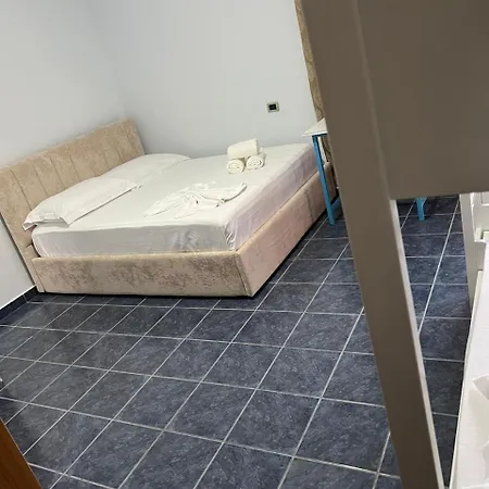 First American Inn *